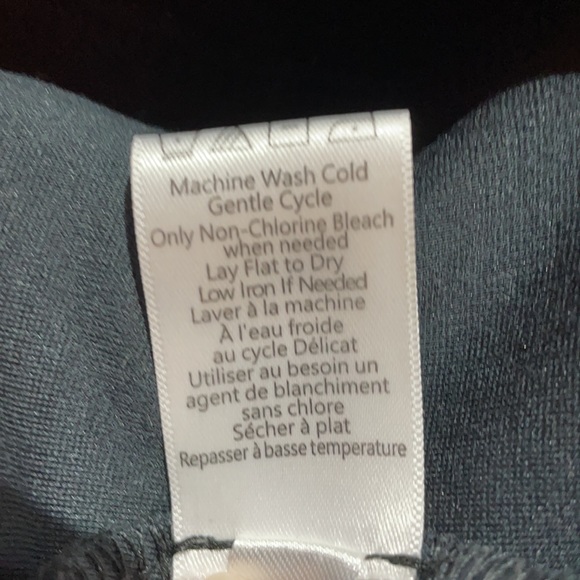 Adventura skirt, stretchy & warm.  Worn once! - Picture 7 of 7